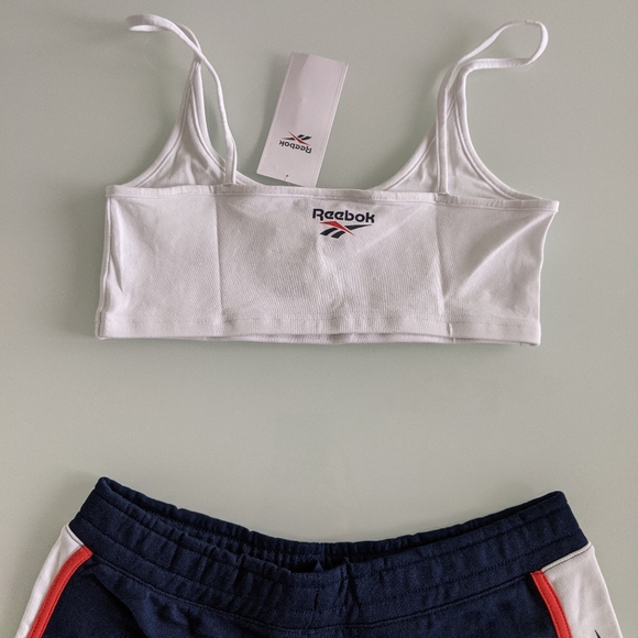 🆕 Reebok bralette sport bra crop top - Picture 3 of 7